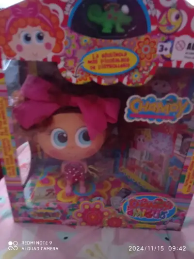 Muñeca Chamoy y Amiguis con accesorios - miniatura 4