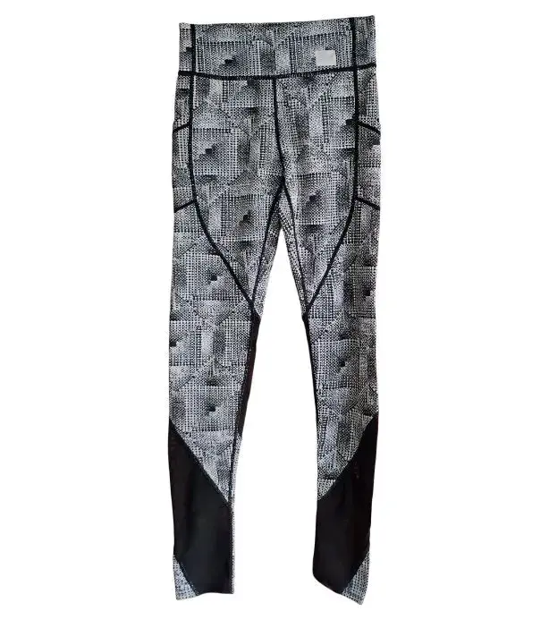 Leggings deportivos estampados en blanco y negro - 1