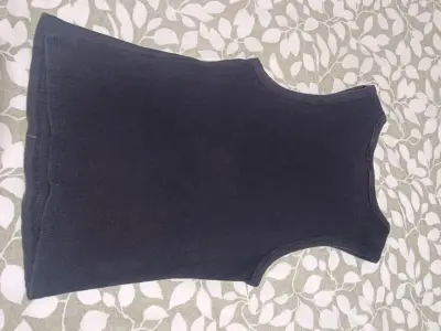 Polera sin mangas negra unisex - miniatura 2