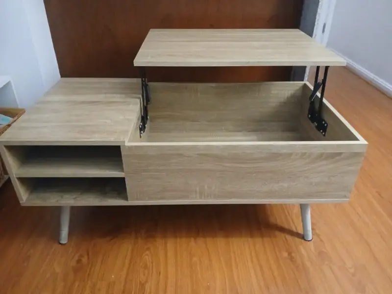 Mesa de centro elevable de madera clara - 4