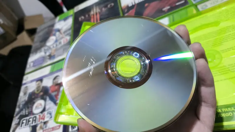 Juego Xbox 360 DmC Devil May Cry Capcom - 3