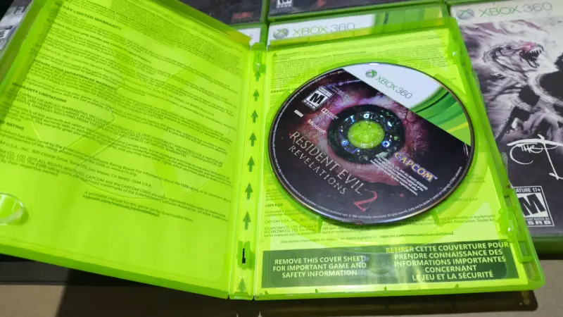 Juego Resident Evil Revelations 2 para Xbox 360 - 2