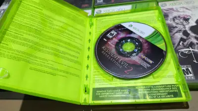 Juego Resident Evil Revelations 2 para Xbox 360 - miniatura 2