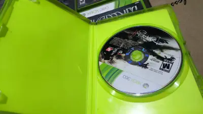 Juego Xbox 360 The Darkness II en buen estado - miniatura 2