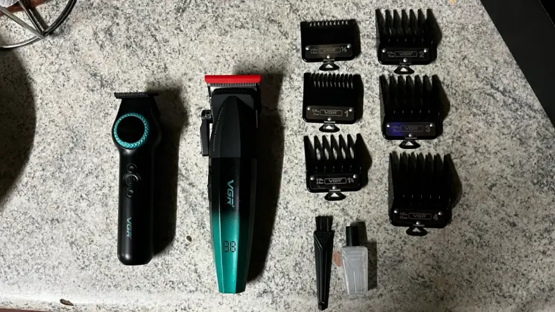 Set de cortapelos VGR con accesorios