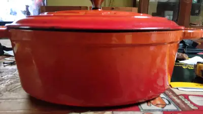 Olla de hierro fundido Le Creuset naranja - miniatura 2
