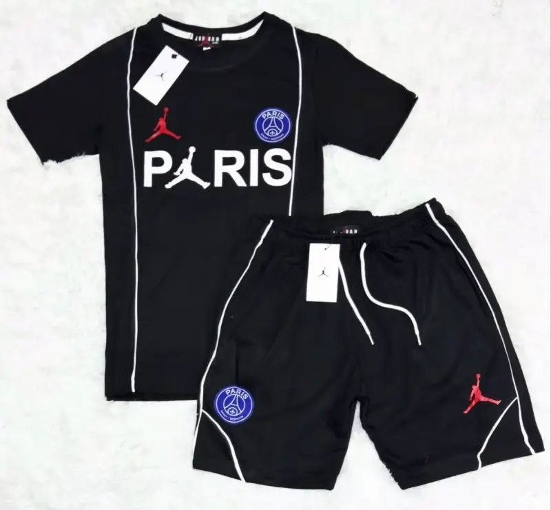 Conjunto deportivo Jordan negro y rojo para hombre - 2