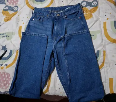 Jeans de mezclilla azul para mujer h&m - miniatura 1