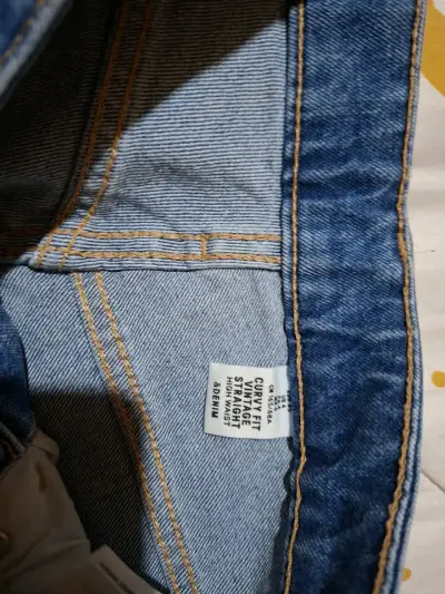Jeans de mezclilla azul para mujer h&m - miniatura 2