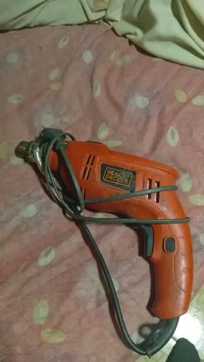Taladro Eléctrico Black & Decker Naranja - miniatura 2