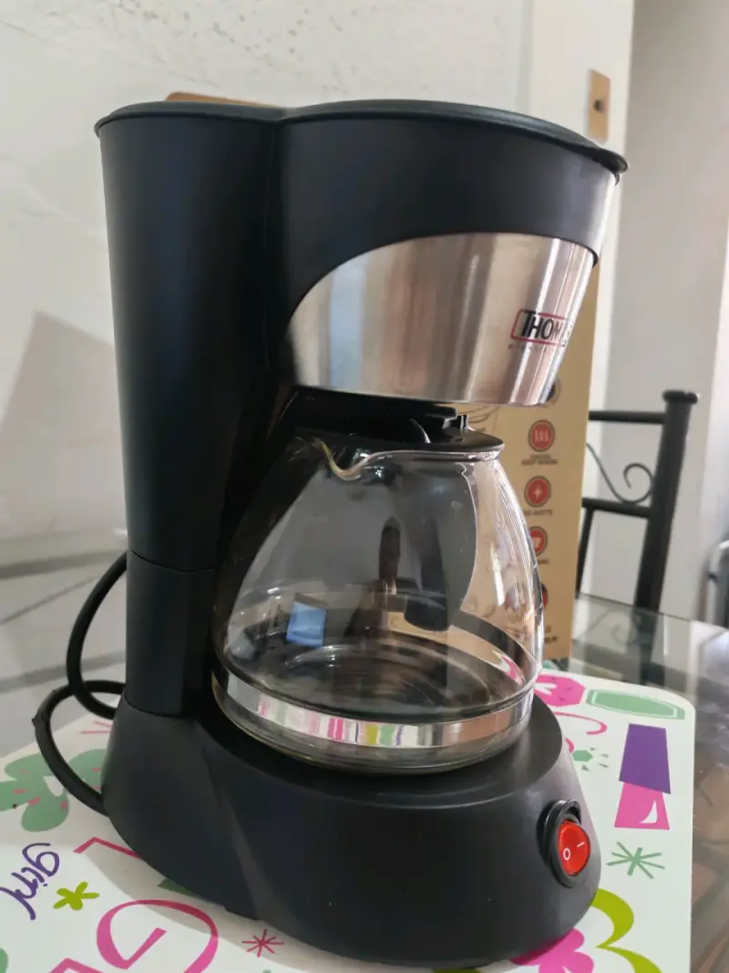 Cafetera Thomas TH-830 800W con Jarra de Vidrio - 5