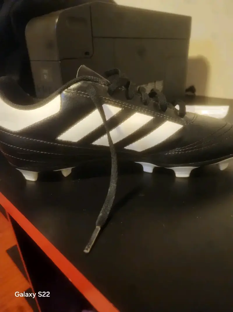 Zapatillas de fútbol Adidas talla 38,5 como nuevas - 2