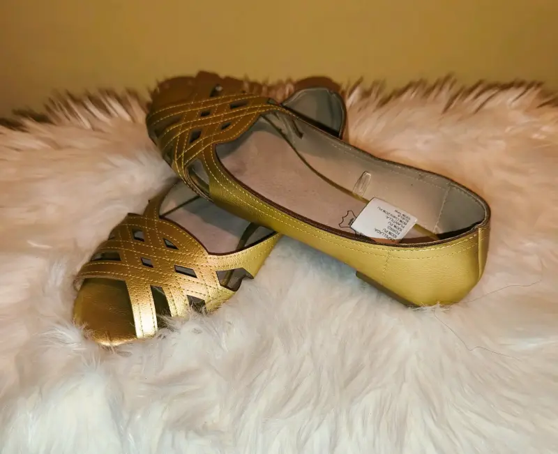Sandalias doradas talla 38 marca URB - 3