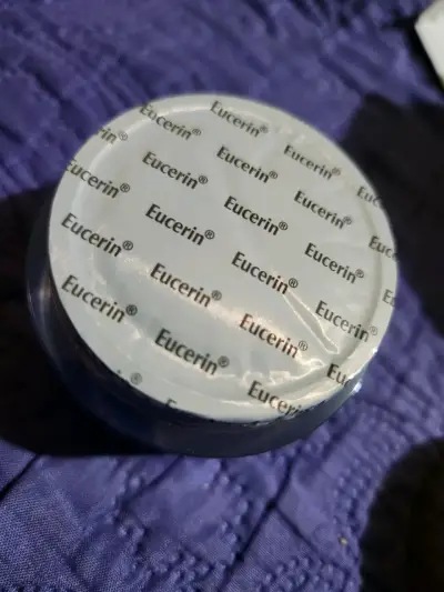 Crema Facial Eucerin Hyaluron-Filler Elasticity FPS 30 - miniatura 3