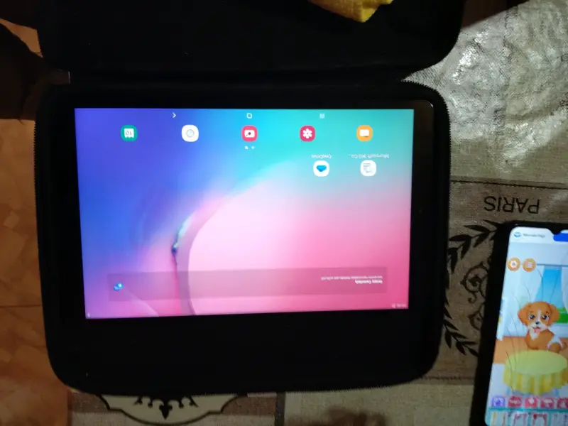 Tablet Samsung Galaxy Tab A en buen estado - 1