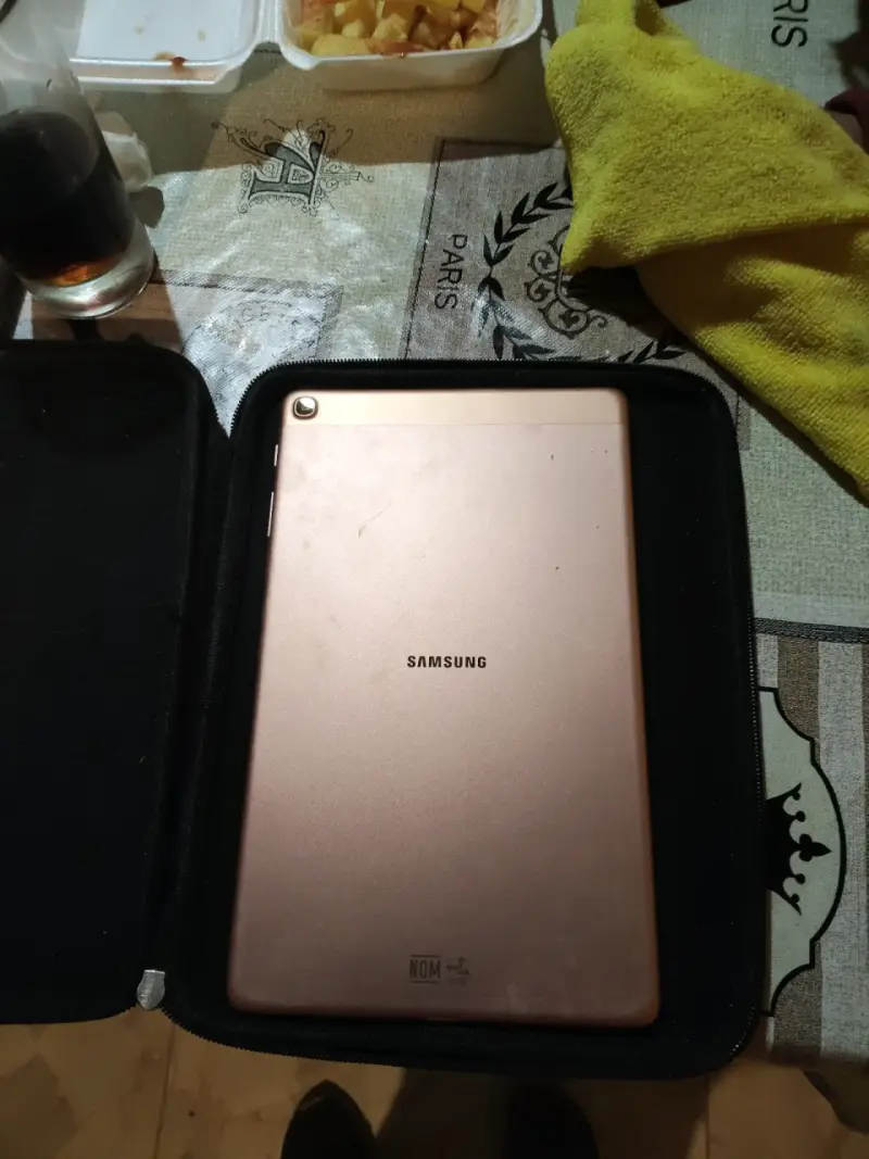 Tablet Samsung Galaxy Tab A en buen estado - 2