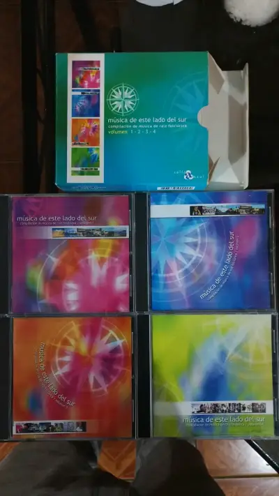 Colección de CDs Música de Este Lado del Sur - miniatura 1