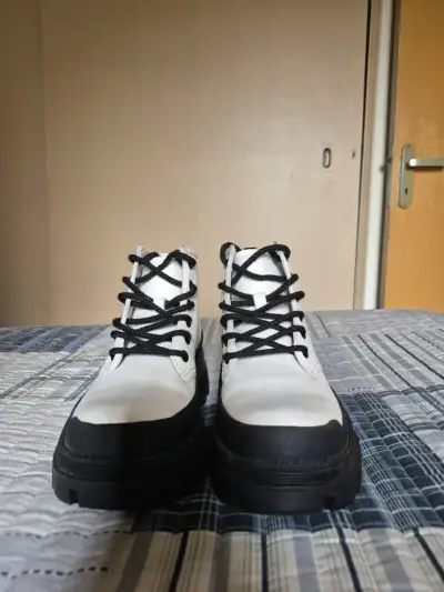 🤍BOTINES CAT HARDWEAR MID – TALLA 39 - miniatura 4