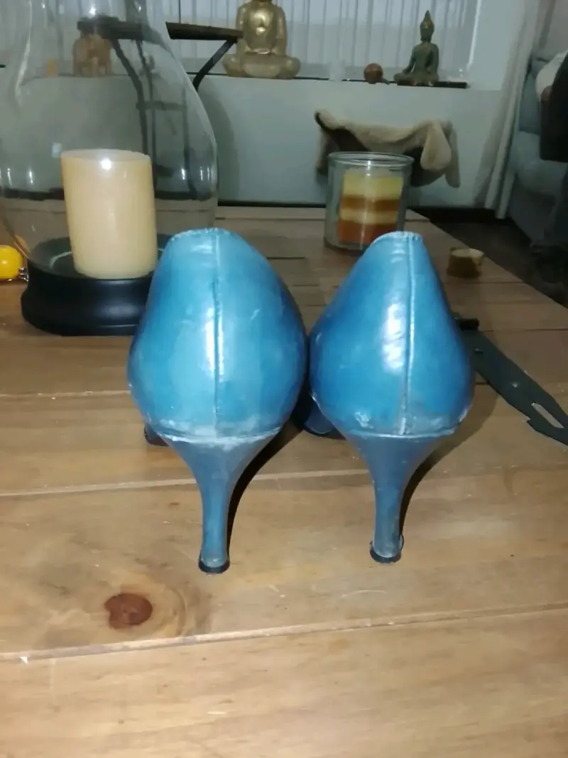 Zapatos de tacón azul para mujer en buen estado - 4
