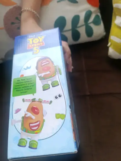 Figura de Juguete Toy Story 5 Buzz Potato Head - miniatura 2