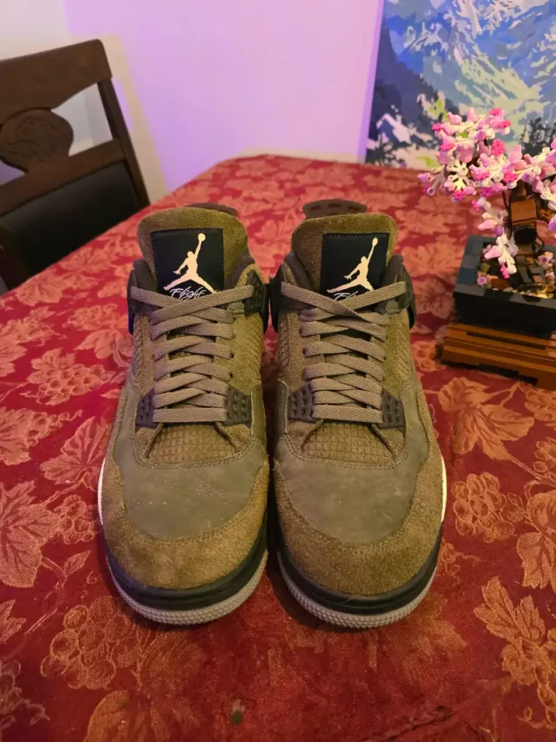 Air Jordan 4 Retro SE Craft Olive talla 11 US (45 - 1