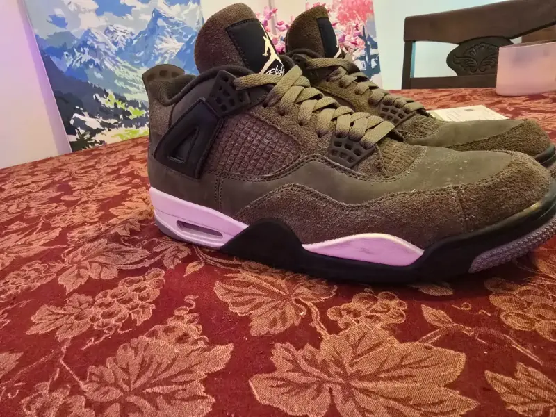 Air Jordan 4 Retro SE Craft Olive talla 11 US (45 - 4