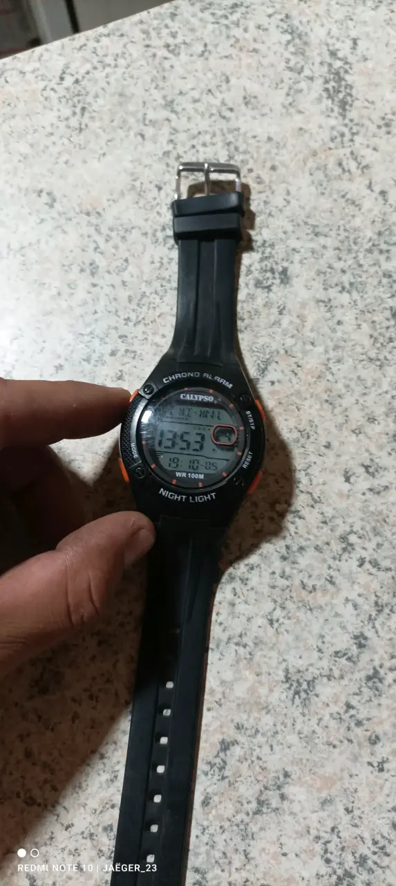 Reloj digital Calypso resistente al agua - 4
