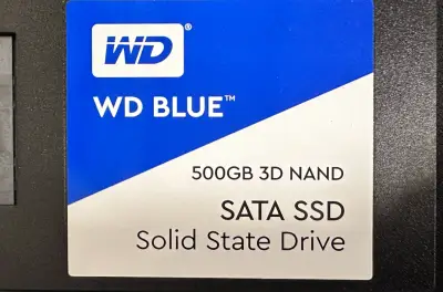 Usado Disco SSD WD Blue 500GB 3D NAND SATA - miniatura 1