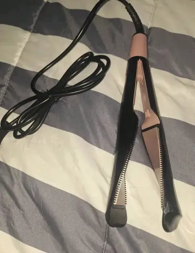 Plancha de Pelo Cyzone Ondas en un Solo Paso - miniatura 3