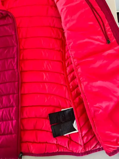 Parka marca MARMOT Talla XS da para S ORIGINAL - miniatura 4