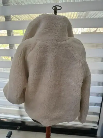 Chaqueta chiporro peludito NUEVA TALLA S MARCA HYM - miniatura 2