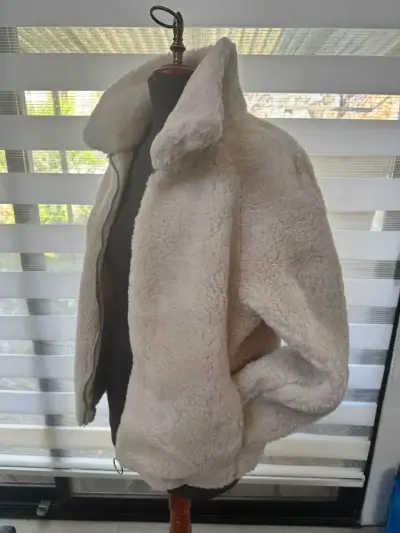 Chaqueta chiporro peludito NUEVA TALLA S MARCA HYM - miniatura 4
