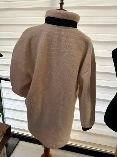 Chaqueta polar blanco invierno talla M opposite - miniatura 3