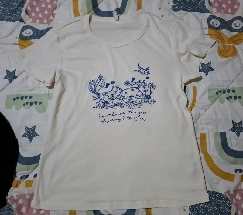 Lote de poleras y tops variados para mujer - 3