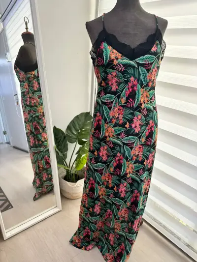 Vestido MOSSIMO NUEVO TALLA S - miniatura 1