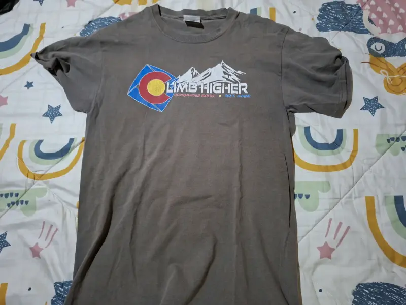 Lote de poleras y polerones para hombre - 2