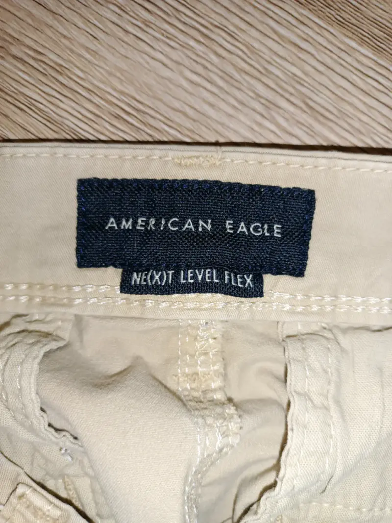 Pantalones beige American Eagle Ne(x)t Level Flex - 4