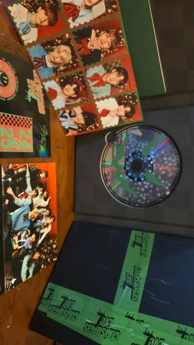 Álbum de música Stray Kids Christmas Eve - miniatura 1