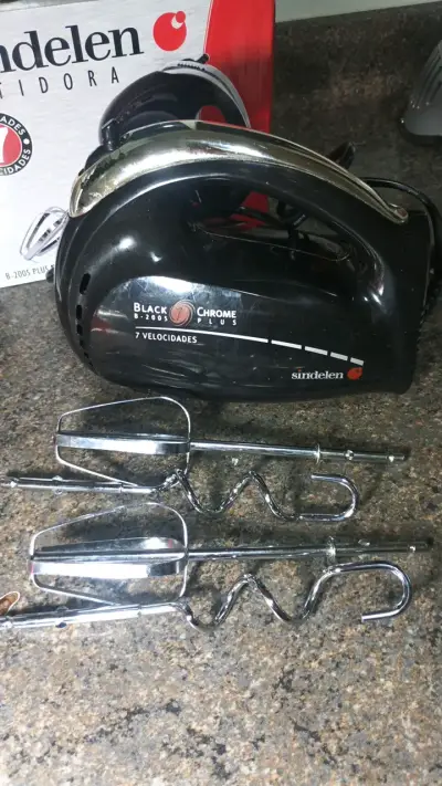 Batidora Sindelen Black Chrome 7 Velocidades - miniatura 2