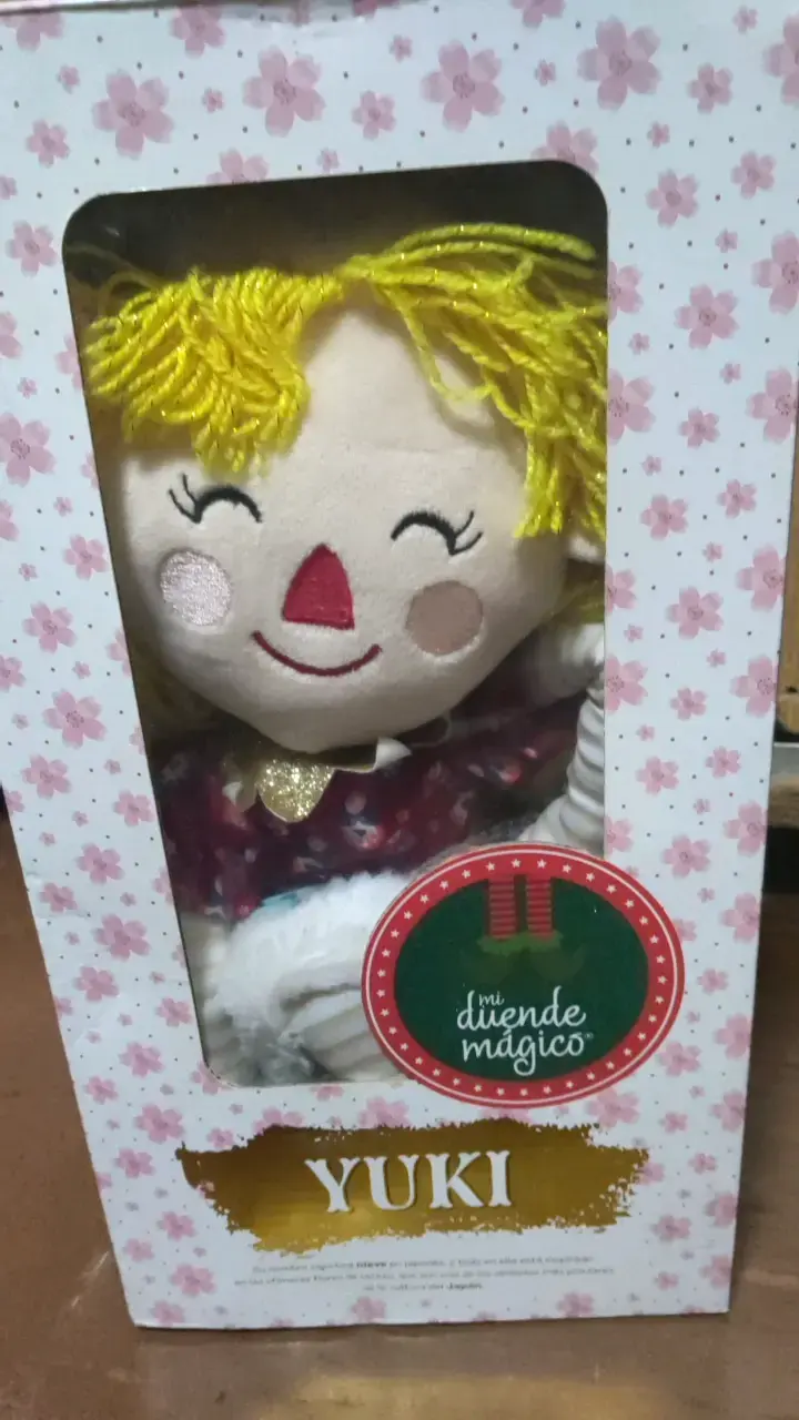 Muñeca Cher Mi Duende Mágico