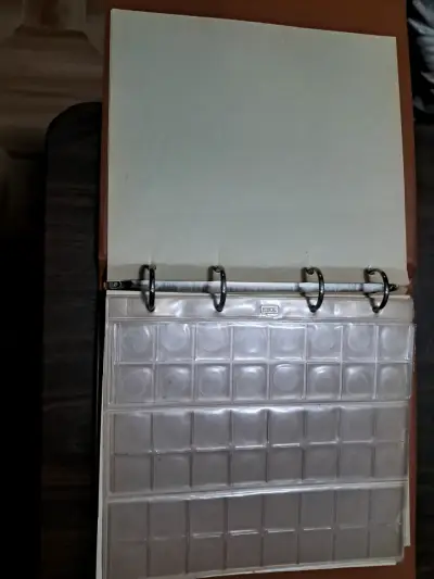 Álbum para Monedas con Hojas de Plástico - miniatura 1