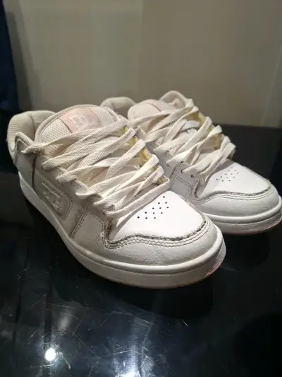 Zapatillas DC Shoes blancas para mujer - miniatura 2