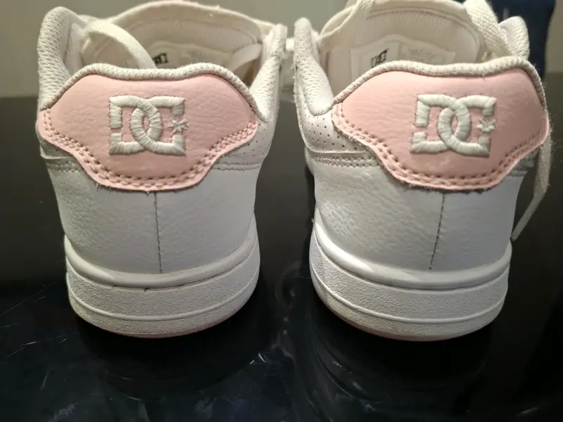 Zapatillas DC Shoes blancas para mujer - 3