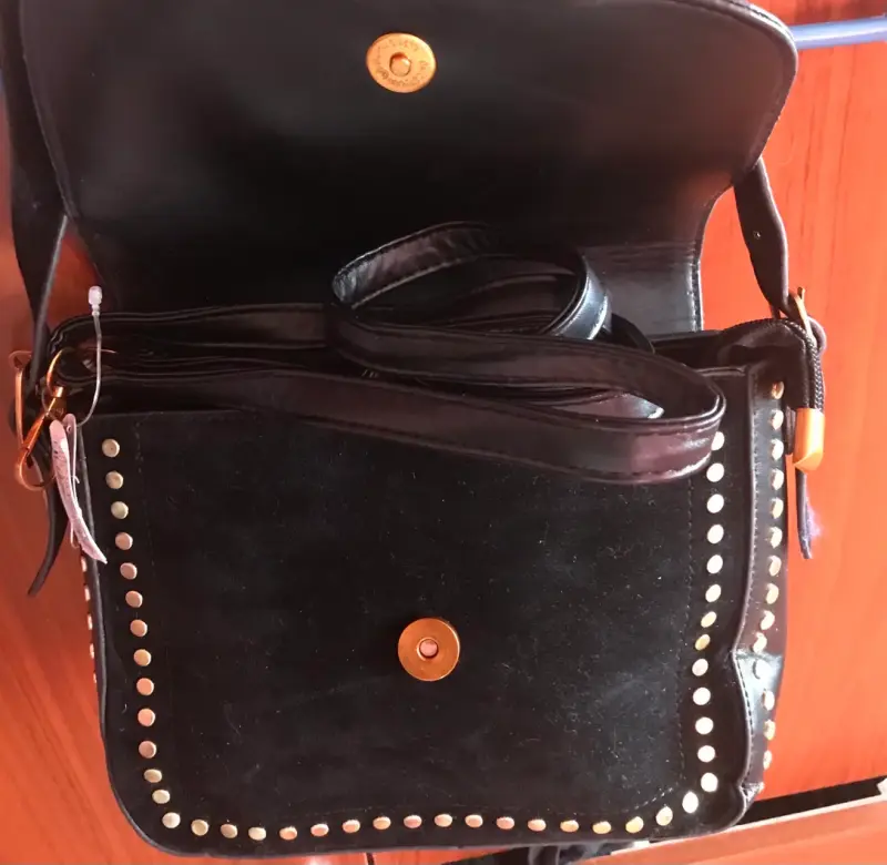 Cartera negra todopiel nueva - 4