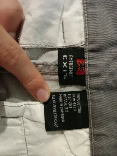 Shorts cargo camuflados para hombre - miniatura 3