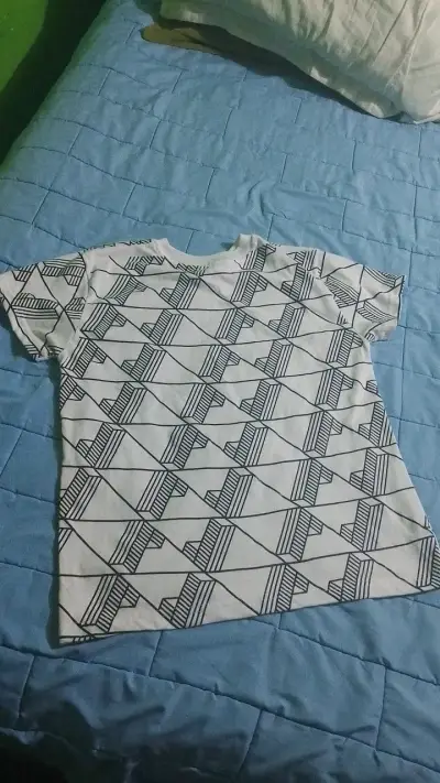 Polera estampada Lacoste para hombre - miniatura 4