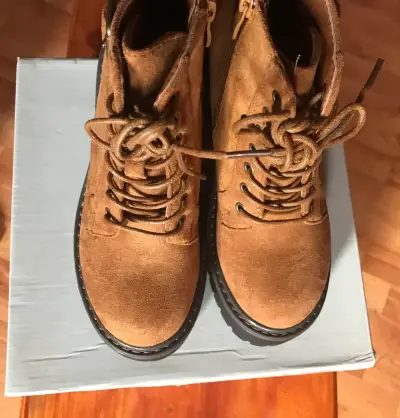 Botines color camel con plataforma - miniatura 3