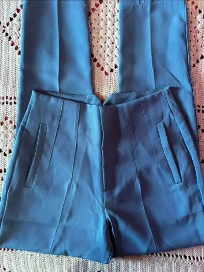 Pantalones azules de vestir para mujer - miniatura 1
