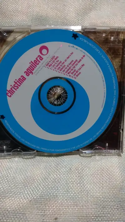 CD de música Christina Aguilera álbum debut - miniatura 2