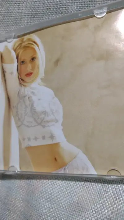 CD de música Christina Aguilera álbum debut - miniatura 3